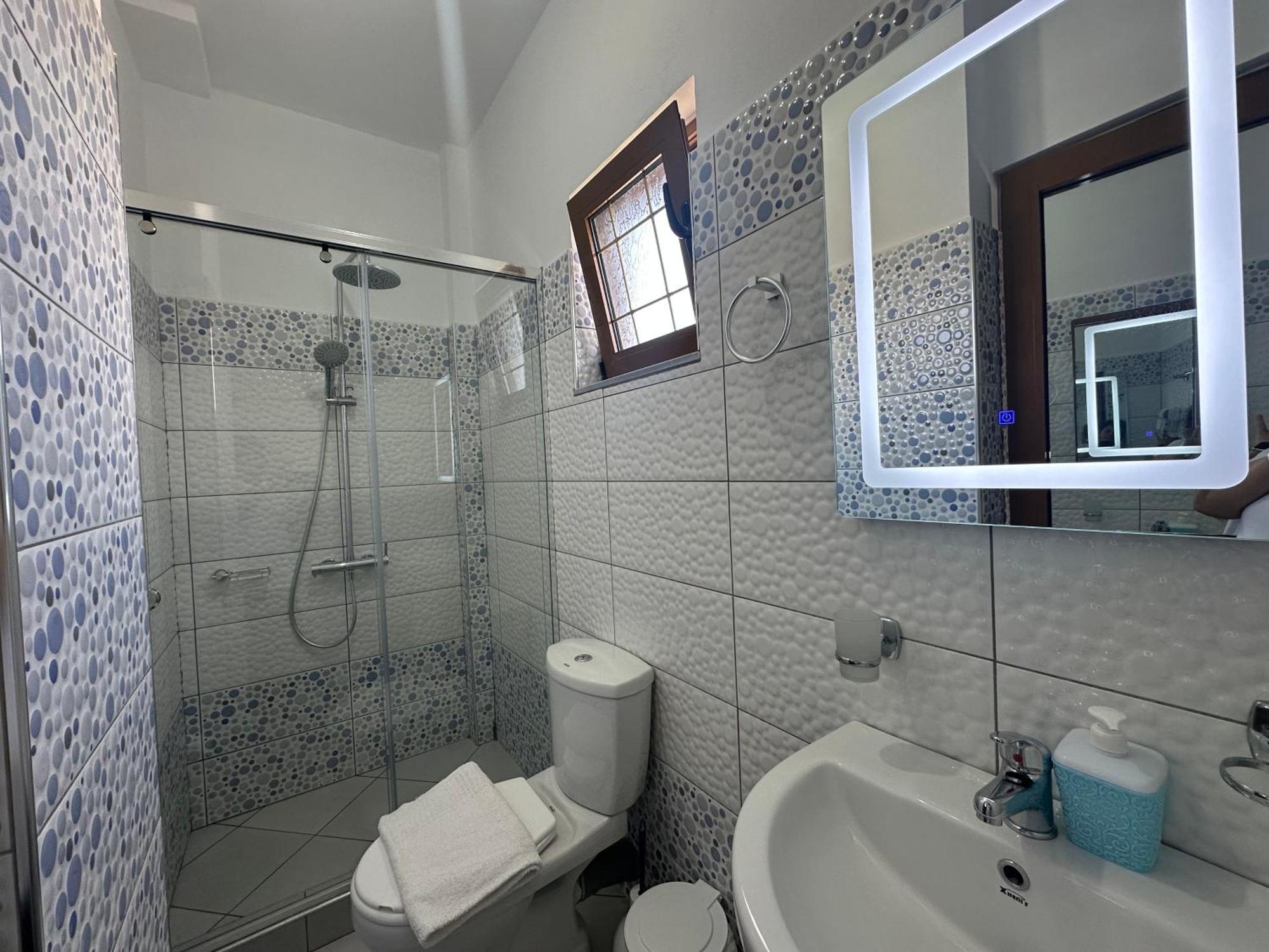 Guesthouse Jasmine Ksamil Eksteriør billede